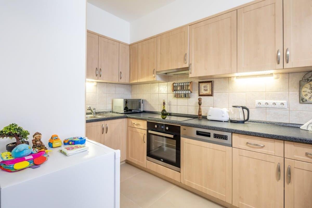 Homey Apartment With Ac And Balcony Budapeszt Zewnętrze zdjęcie